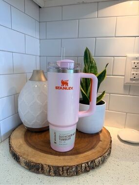 NEW Limited Edition Rose Shimmer Stanley Quencher H2.0 Flowstate Tumbler | 30 oz